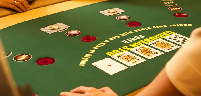 Caribbean Stud Poker regler